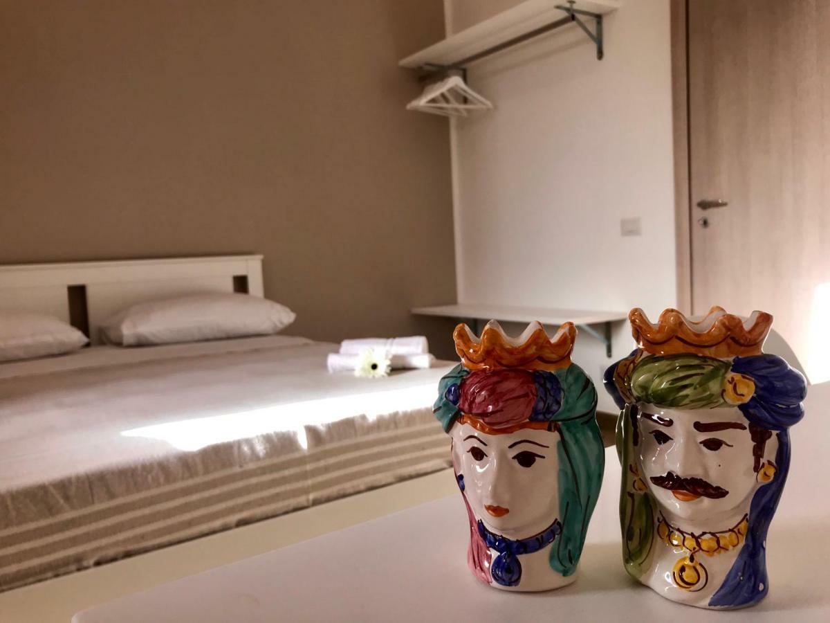 Donnapeppina Siracusa プレンミリオ エクステリア 写真